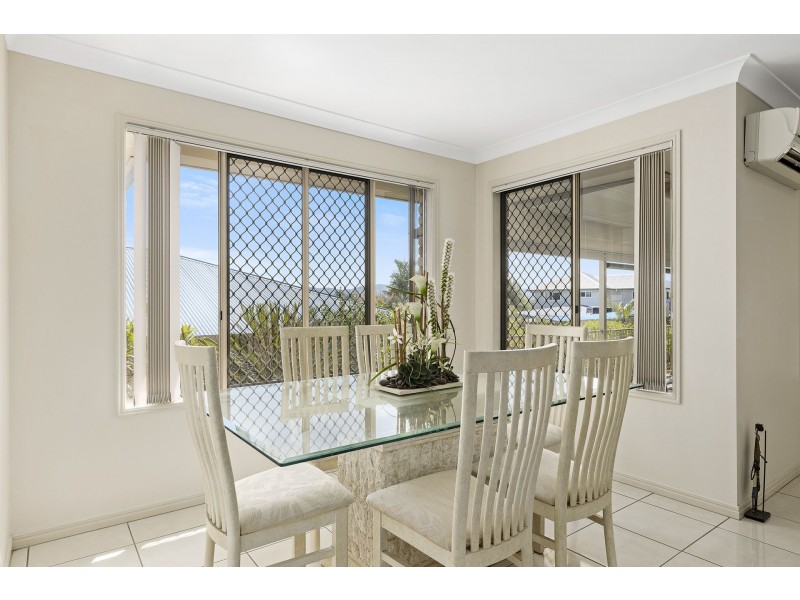 22 Barrine Place, Narangba QLD 4504