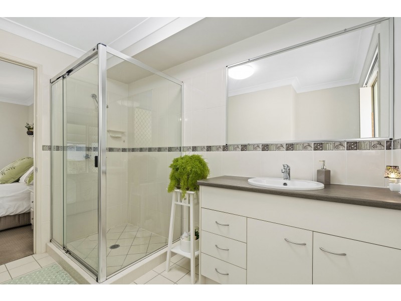 22 Barrine Place, Narangba QLD 4504
