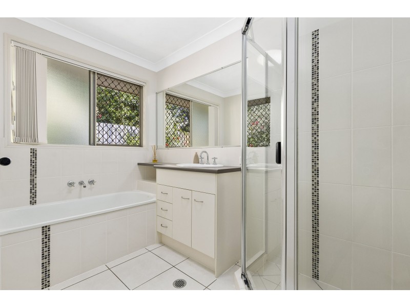 22 Barrine Place, Narangba QLD 4504