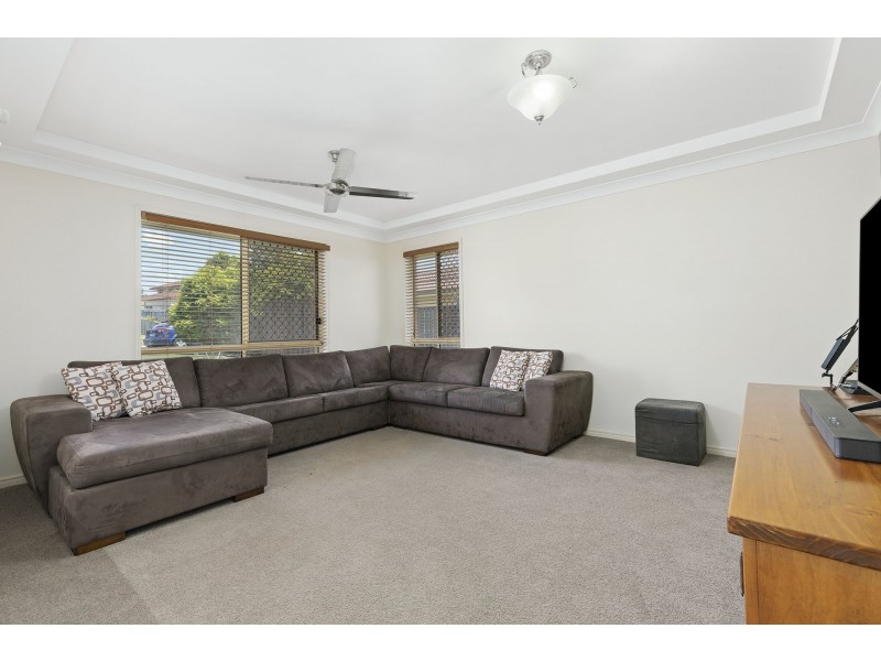 15 Outlook Place, Narangba QLD 4504