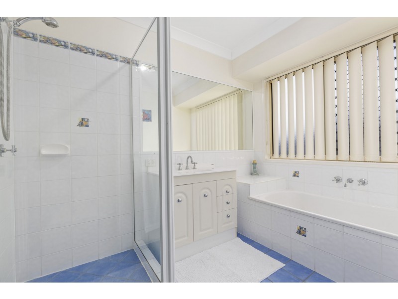 15 Outlook Place, Narangba QLD 4504