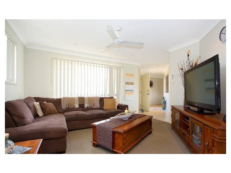 16 Treefrog Street, Ningi QLD 4511