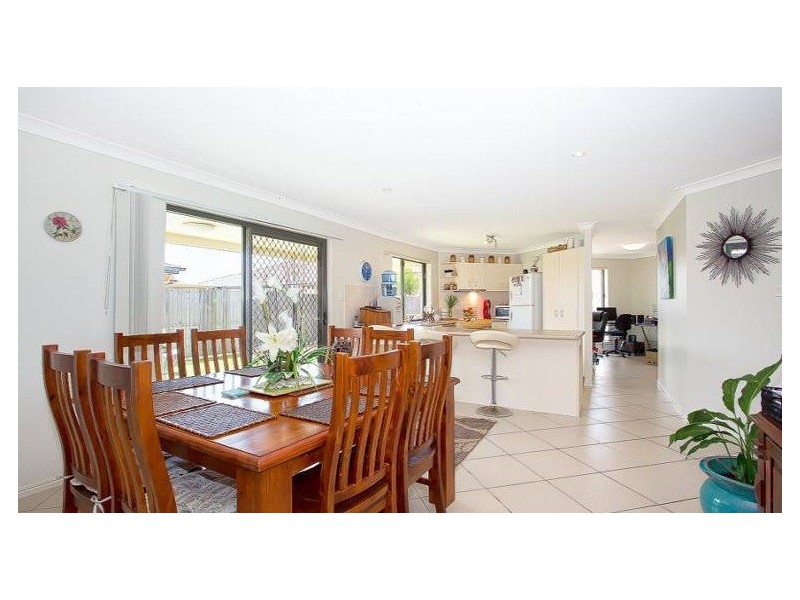 16 Treefrog Street, Ningi QLD 4511
