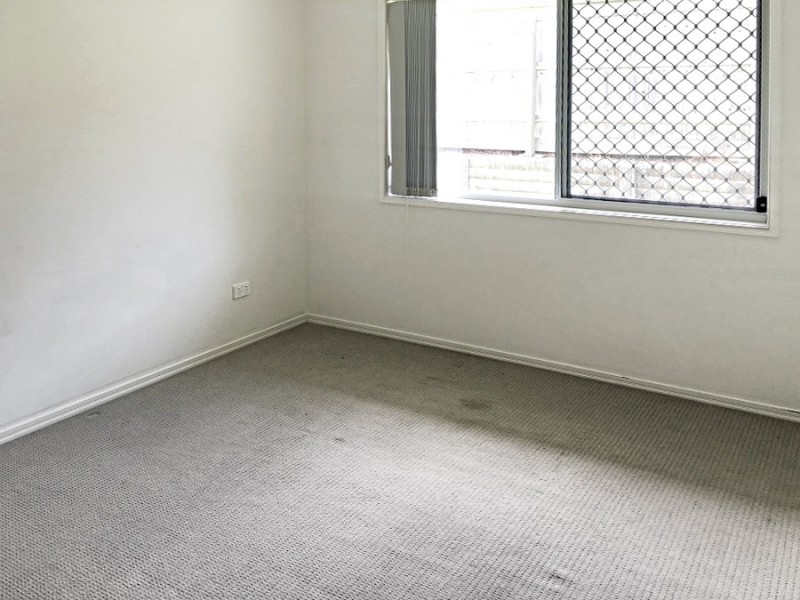 2/5 Lygon Place, Kallangur QLD 4503