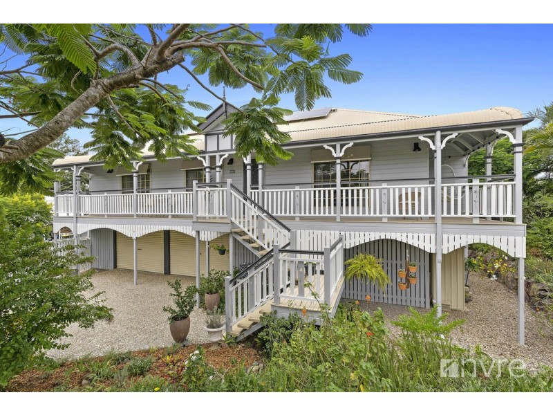 2 Glenross place, Narangba QLD 4504