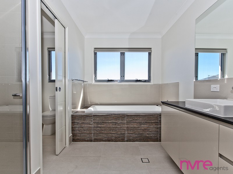 42 Champion Circuit, Narangba QLD 4504