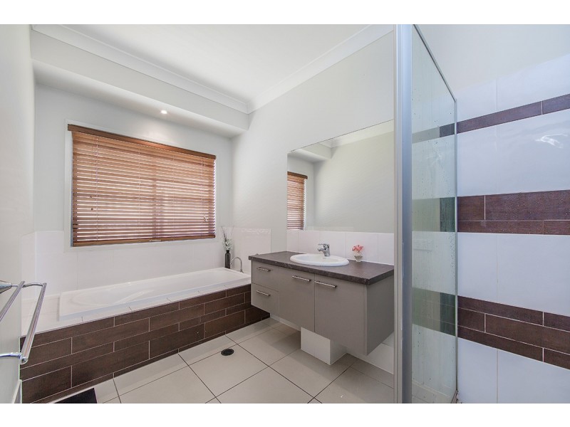 24 Elkington Circuit, North Lakes QLD 4509