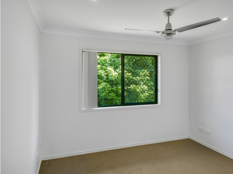 2/50 Reibelt Drive, Caboolture QLD 4510