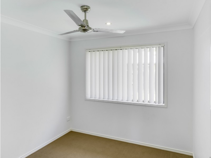2/50 Reibelt Drive, Caboolture QLD 4510