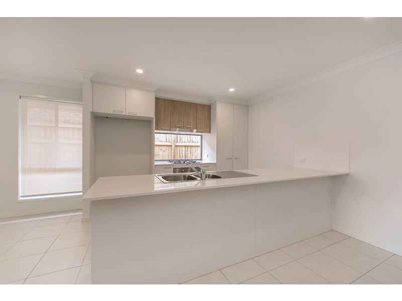 32 Whitehorse Road, Dakabin QLD 4503