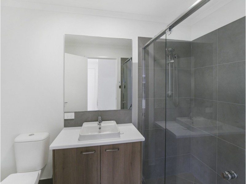 2/17 Elandra Street, Burpengary QLD 4505