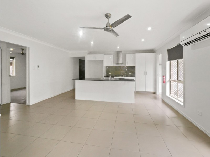 26 Wellington Place, Narangba QLD 4504