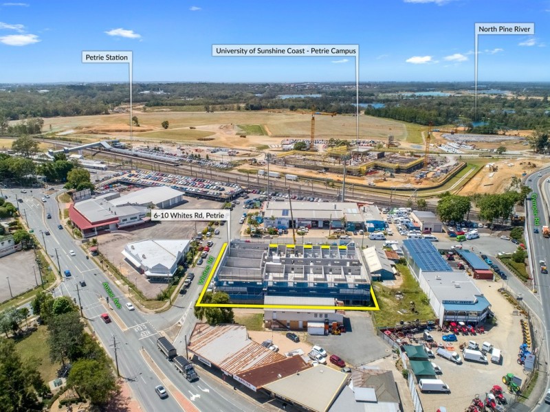 8 – 10 Whites Road, Petrie QLD 4502
