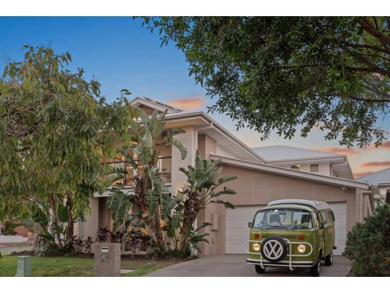 10 Ballesteros Street, North Lakes QLD 4509