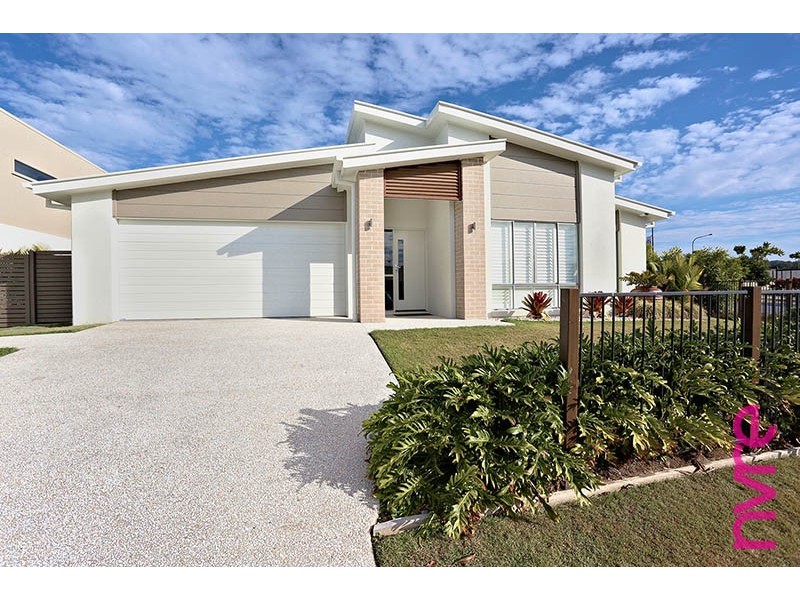 19 Champion Circuit, Narangba QLD 4504
