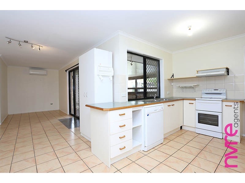 8 Banjora Way, Narangba QLD 4504