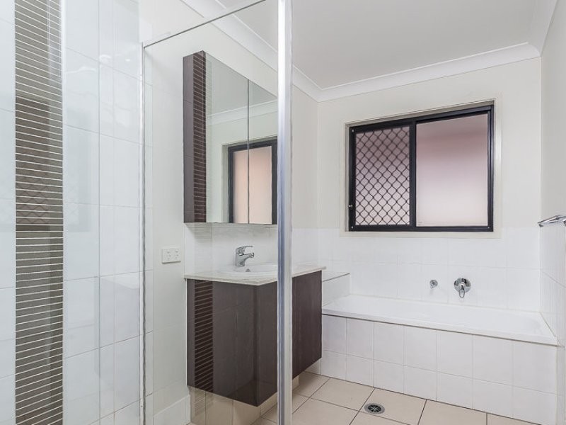 26 Hartley Crescent, North Lakes QLD 4509