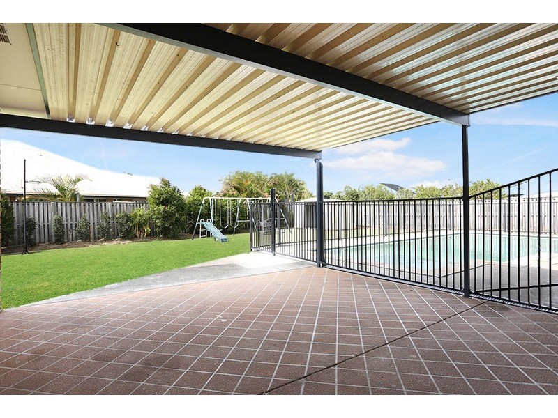 4 Cootamundra Crescent, Narangba QLD 4504