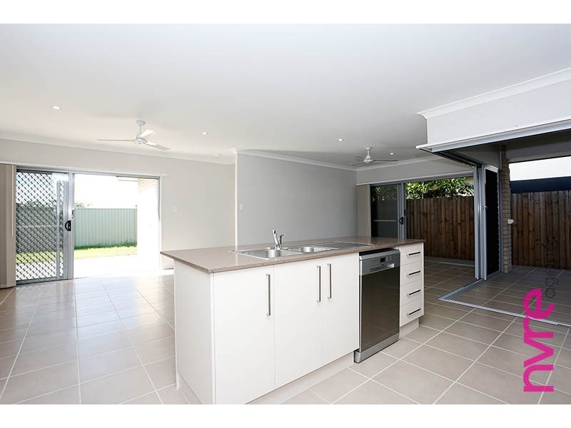 16 Champion Circuit, Narangba QLD 4504
