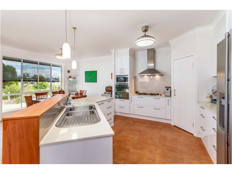 39 Blueberry Street, Banksia Beach QLD 4507