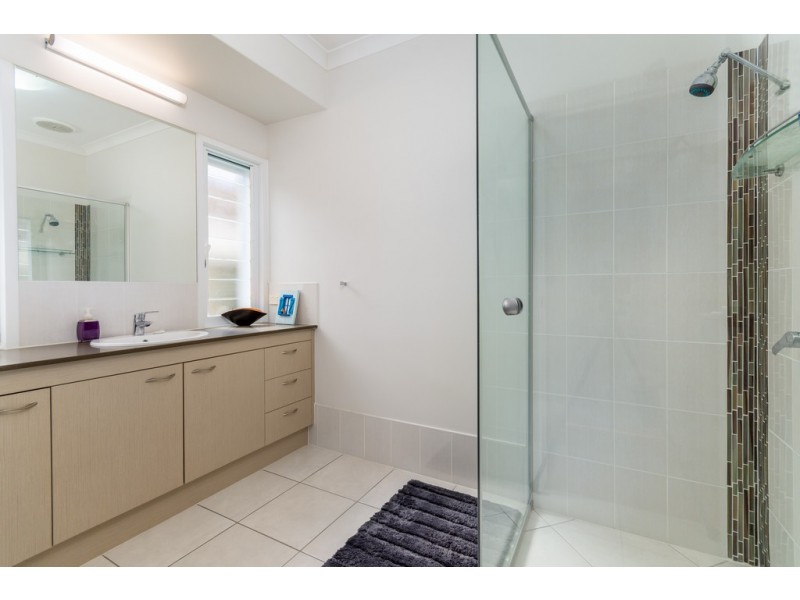 39 Blueberry Street, Banksia Beach QLD 4507