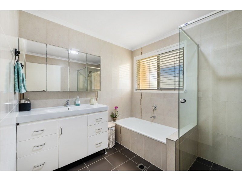 18/18 Spano Street, Zillmere QLD 4034