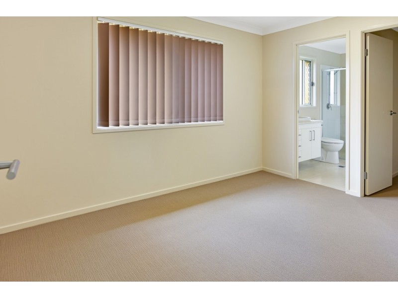 1/32 Broadwater Road, Morayfield QLD 4506