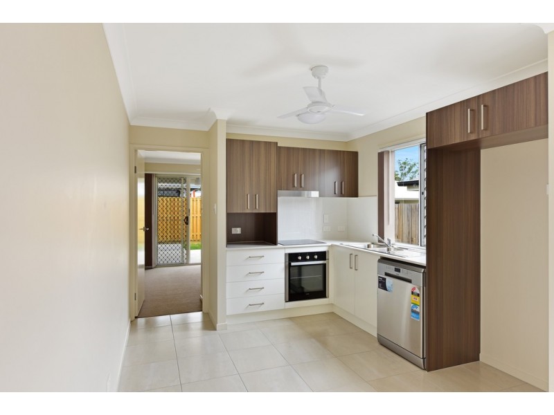 2/32 Broadwater Road, Morayfield QLD 4506