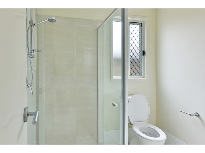 2/32 Broadwater Road, Morayfield QLD 4506
