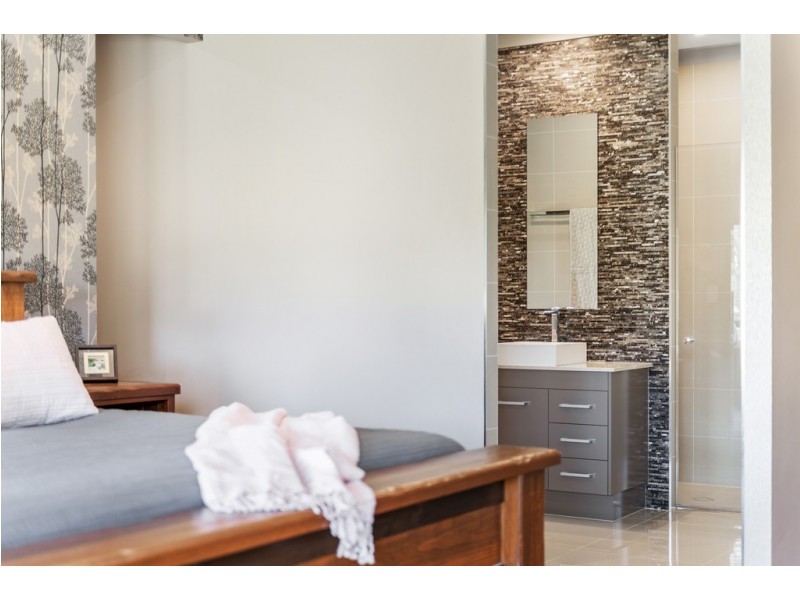 38 – 42 Adelong Court, Morayfield QLD 4506