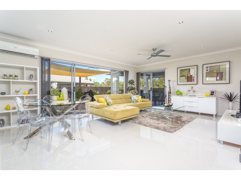 9 Champion Circuit, Narangba QLD 4504