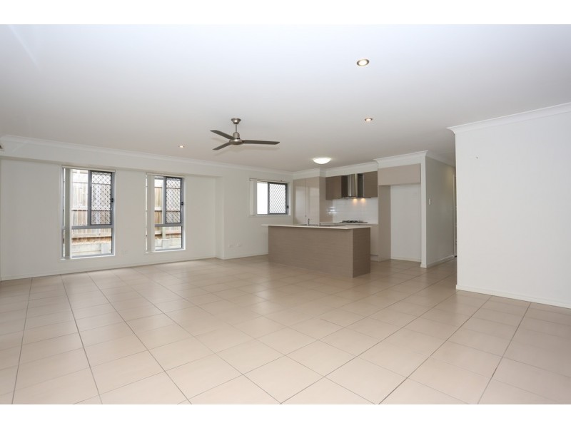 20 Birchgrove Crescent, Kallangur QLD 4503