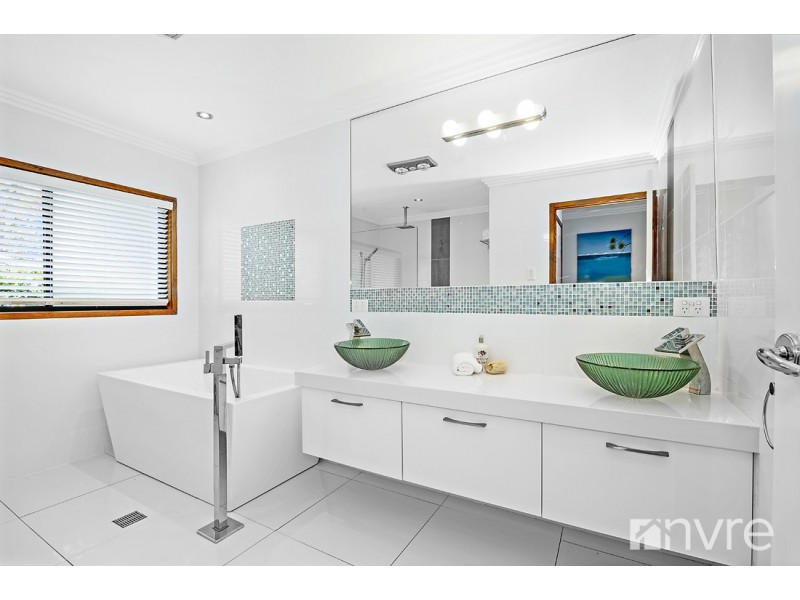 166 White Patch Esplande, White Patch QLD 4507