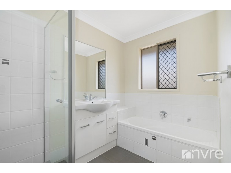 6 Huron Place, Narangba QLD 4504
