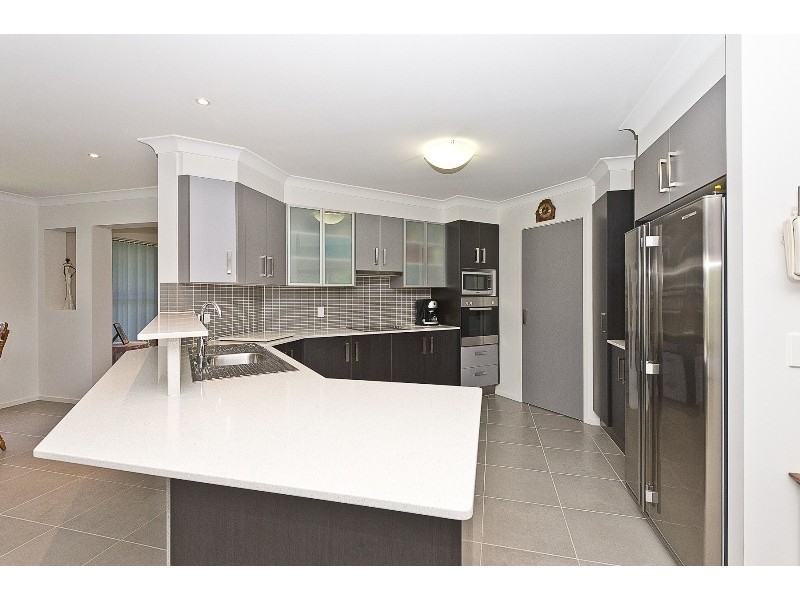 66 Maidenhair Dr, Narangba QLD 4504