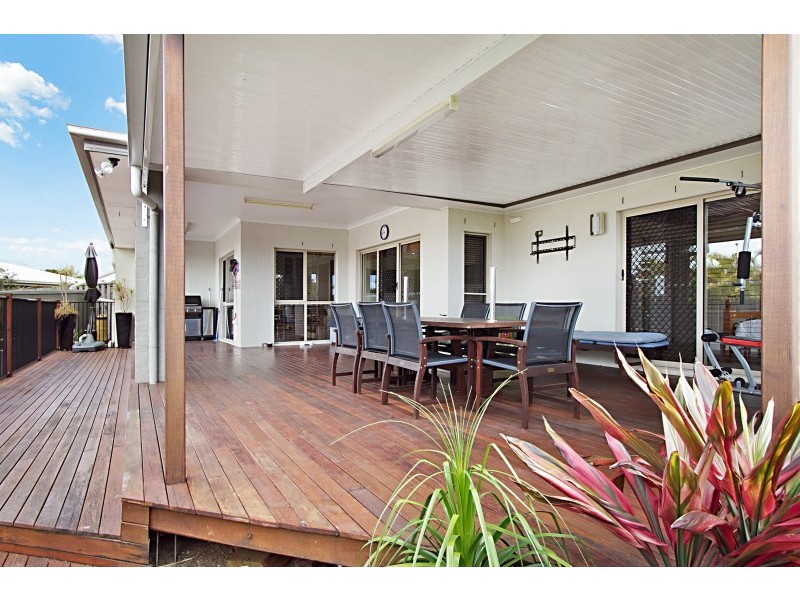 10 Lofty Court, Narangba QLD 4504