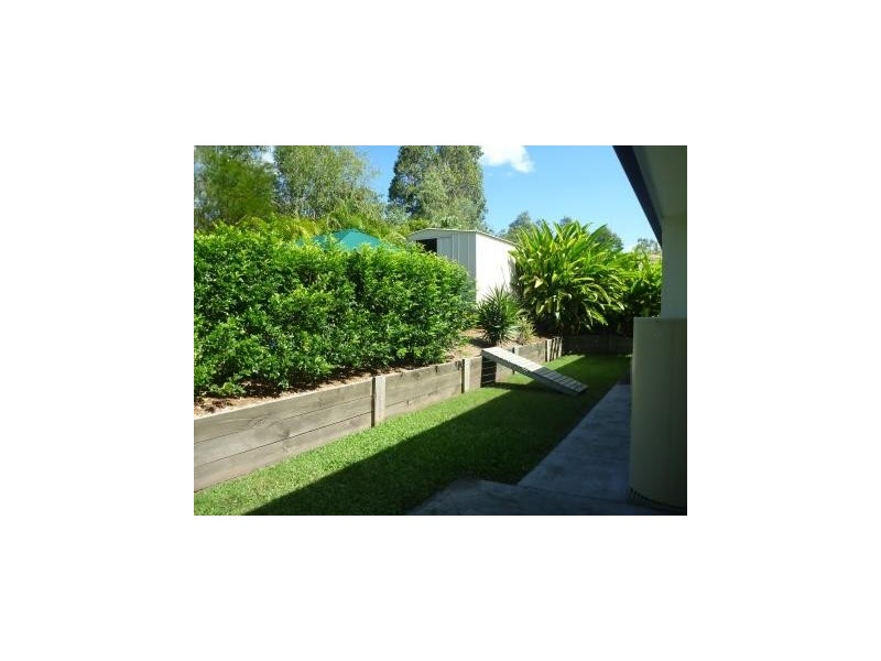 17 Boonjee Cl, Narangba QLD 4504