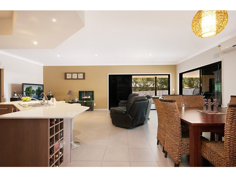 12 Spur Court, Narangba QLD 4504