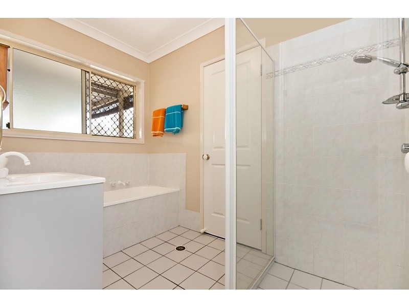 42 Homeworld Drive, Narangba QLD 4504