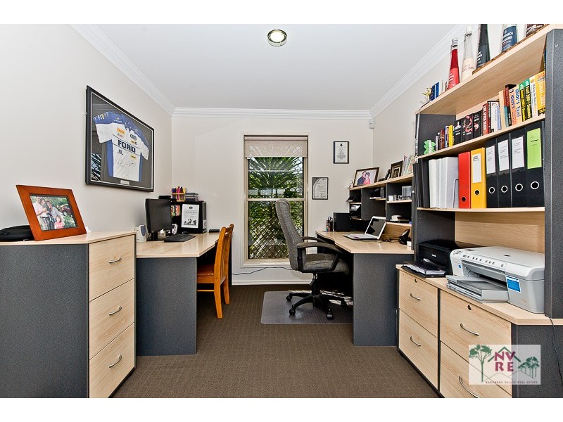 40 Lookout Place, Narangba QLD 4504