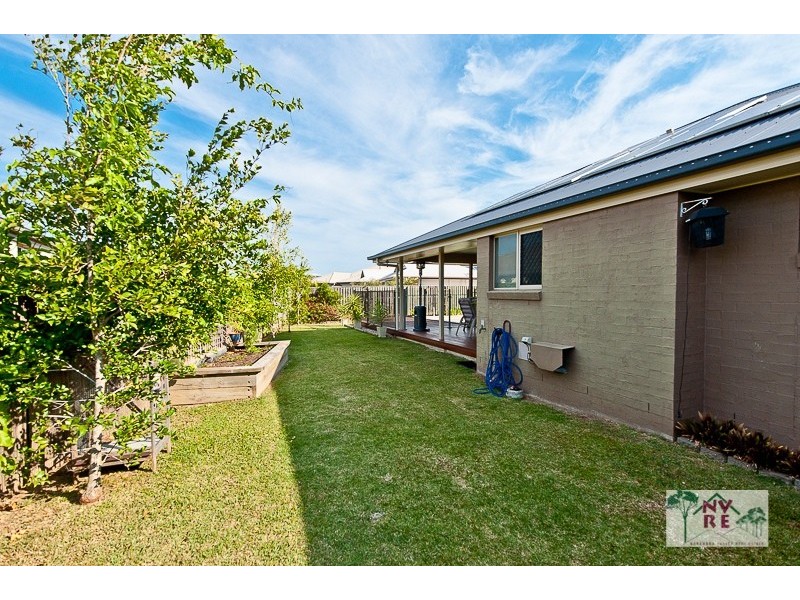 40 Lookout Place, Narangba QLD 4504