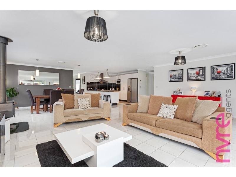 6 Shrike Court, Narangba QLD 4504