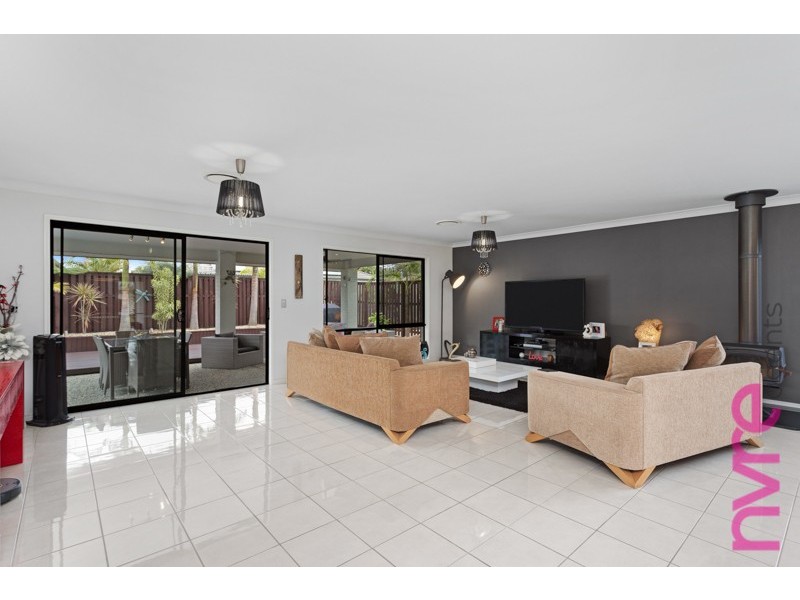 6 Shrike Court, Narangba QLD 4504