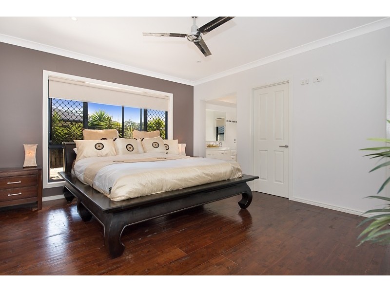 8 Mannikin Street, Narangba QLD 4504