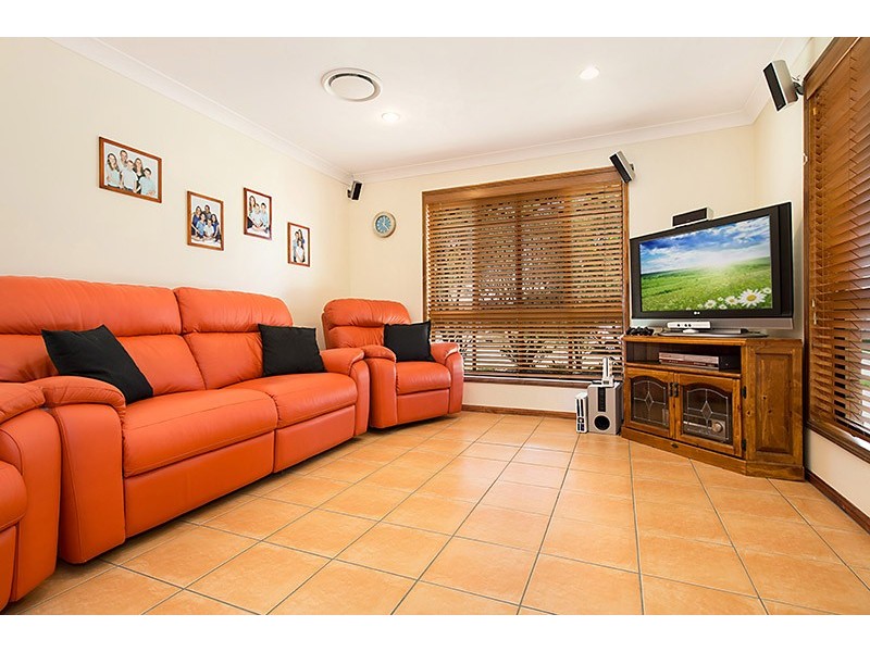 18 Cootamundra Crescent, Narangba QLD 4504