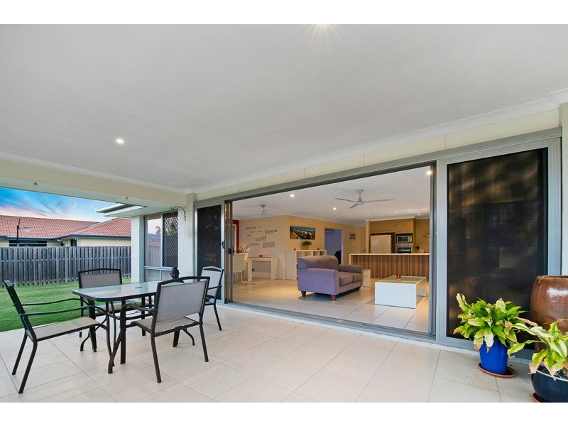 21 Coronata Cres, Narangba QLD 4504