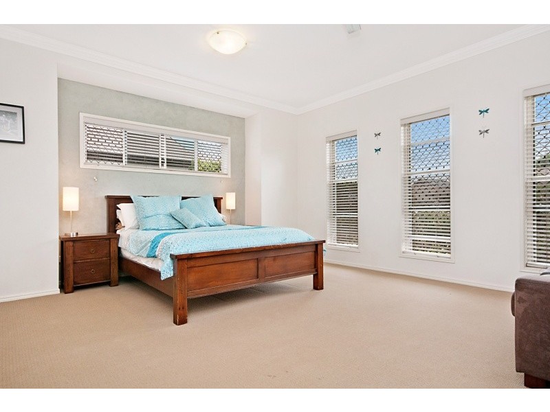 12 Lookout Place, Narangba QLD 4504