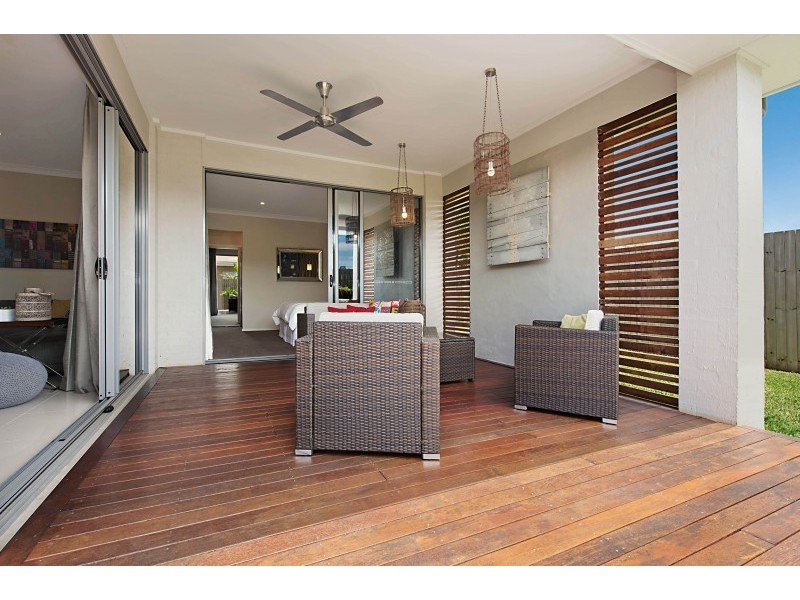 101 Central Green Drive, Narangba QLD 4504