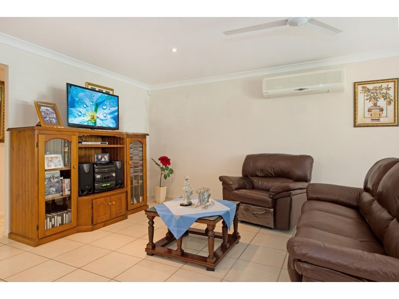 16 Huon Street, Narangba QLD 4504