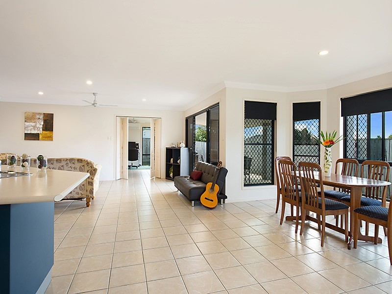 10 Placid Court, Narangba QLD 4504